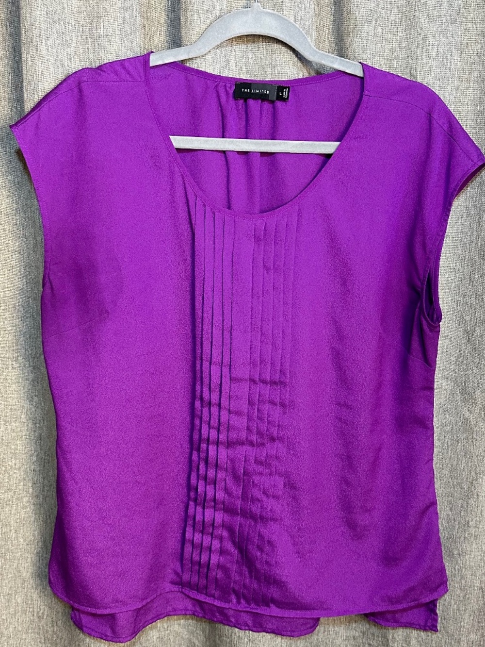 The Limited Magenta Purple Pintuck Pleated Front Sleeveless Blouse - Large